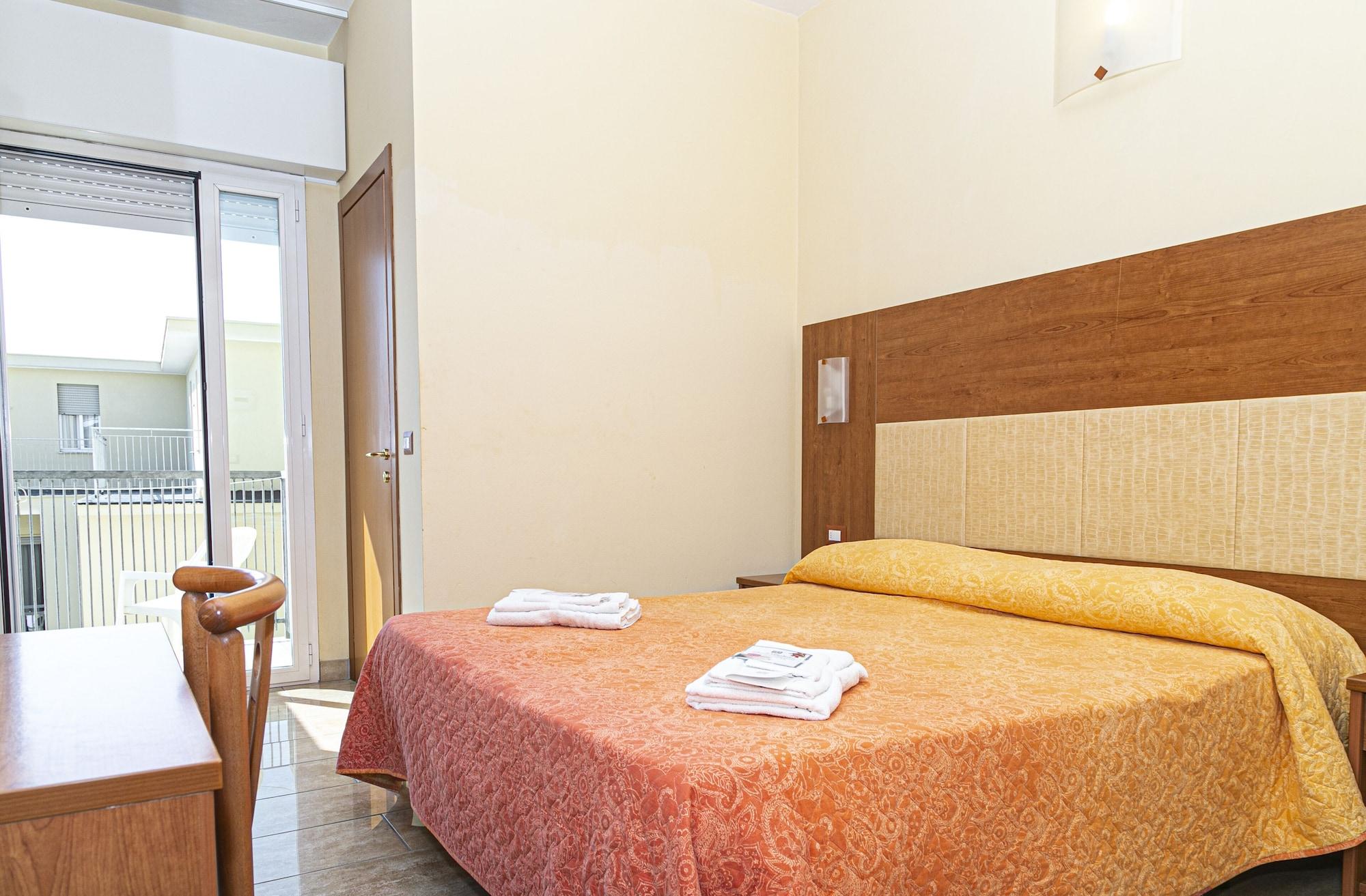 Hotel Ambasciatori Bellaria-Igea Marina Bagian luar foto
